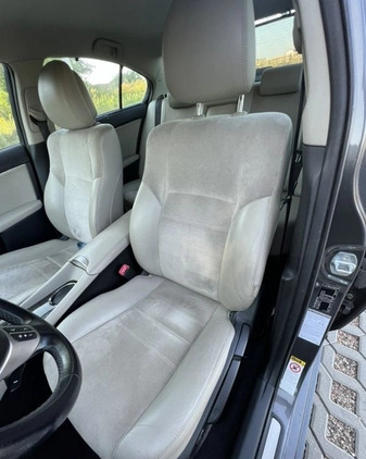 Toyota Avensis cena 38500 przebieg: 213829, rok produkcji 2012 z Jastarnia małe 436